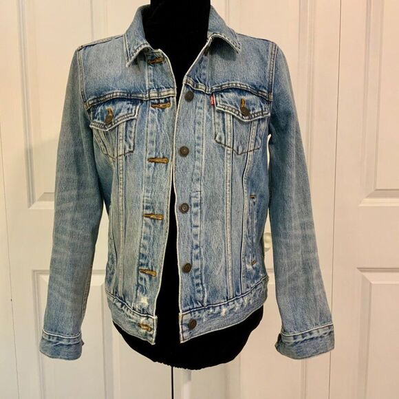 Levi’s Blue Light Wash Cotton Denim Jacket Small - Picture 1 of 11